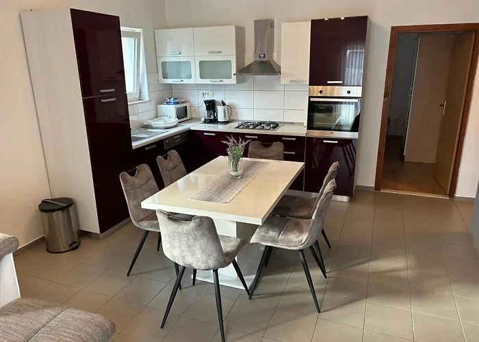 Kristina * זאדאר